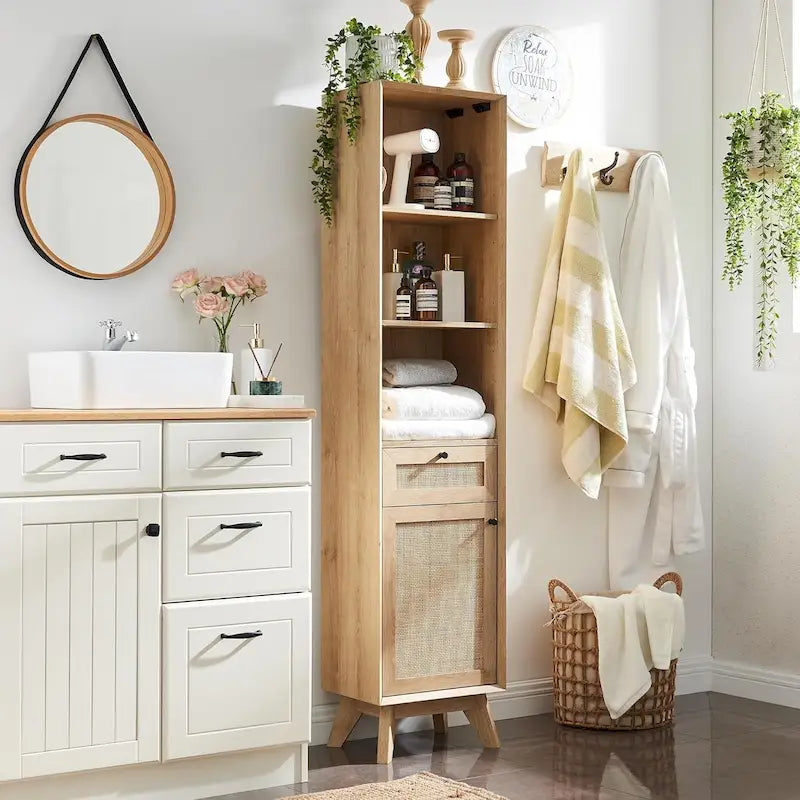 Badezimmerschrank aus natürlichem Rattan und Leinen zur Aufbewahrung von Handtüchern, modernes Design