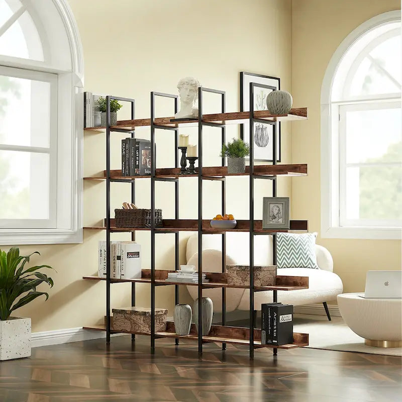 Regal im Vintage-Industriestil mit Metallgestell