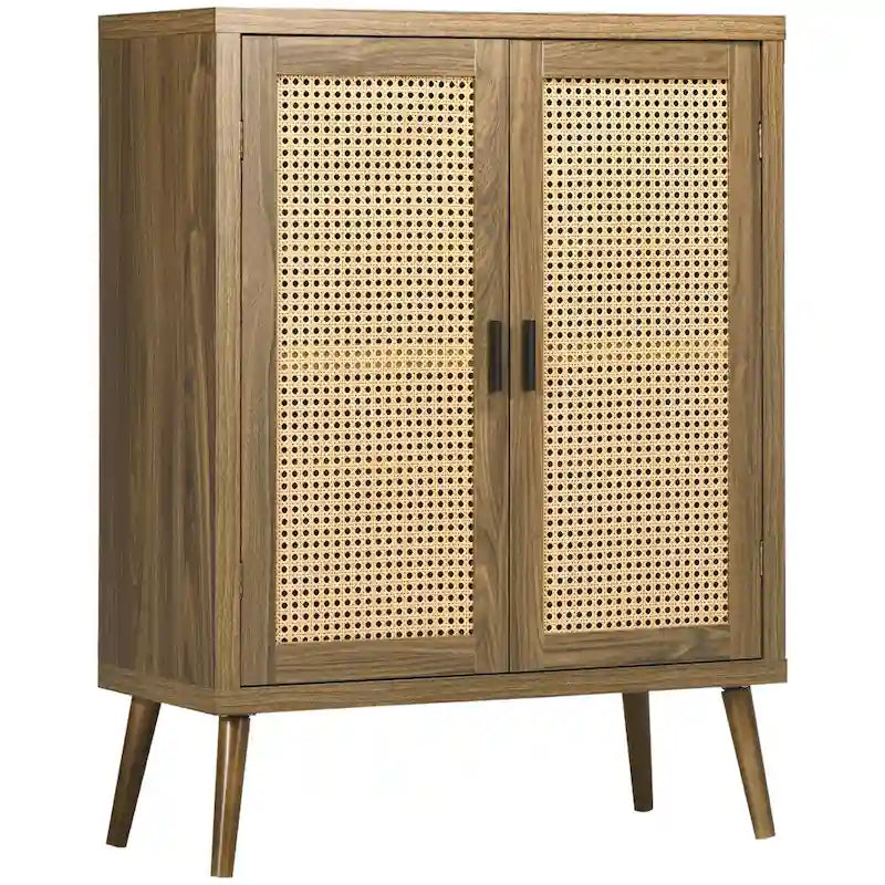 Aparador con puertas decoradas con ratán