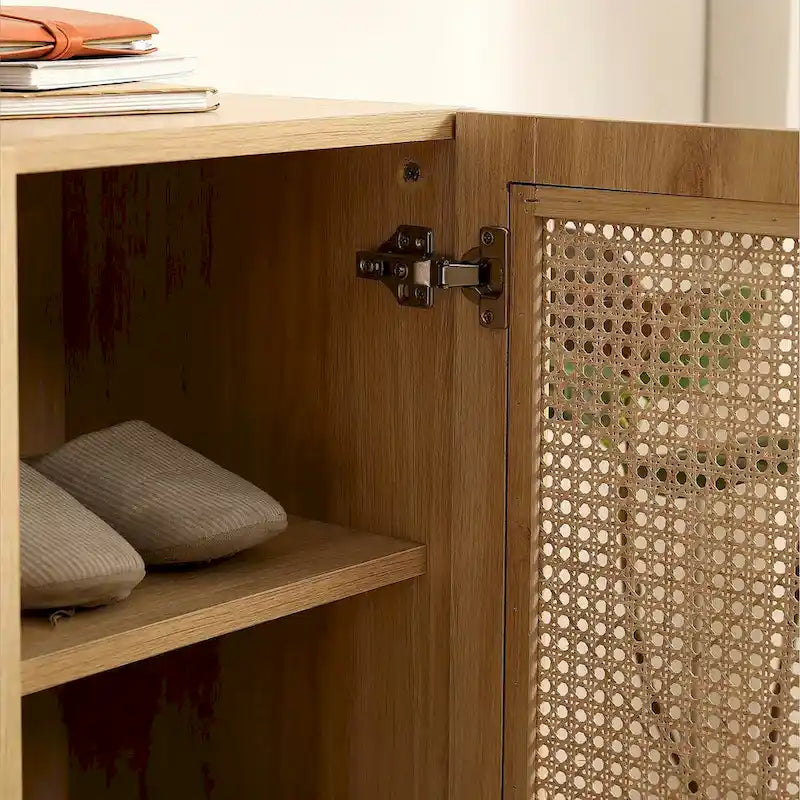 Meuble à chaussures à double porte avec maille en rotin, grand espace de rangement et structure durable